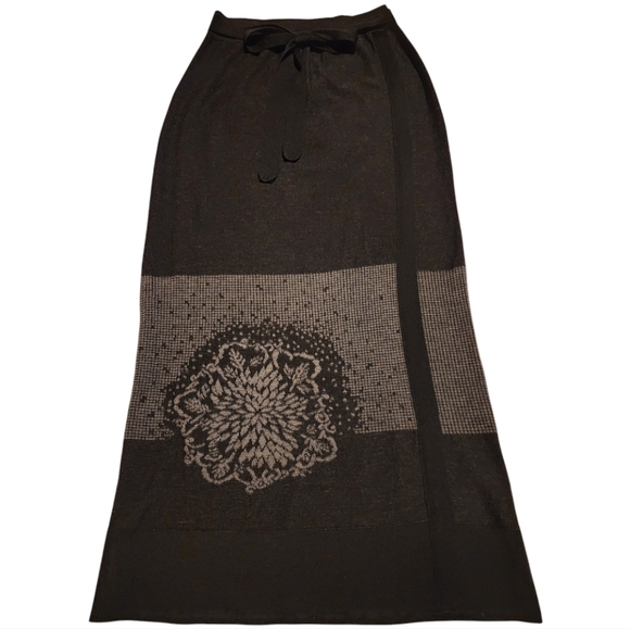 Nitya Luxury Italian Wool Maxi Skirt Black Tan Floral Knit Merino Size Euro 40 - Picture 1 of 9